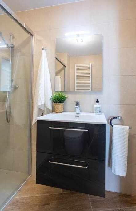 דירות ברמאו Coimbra Etxea Precioso Piso Recien Estrenado מראה חיצוני תמונה