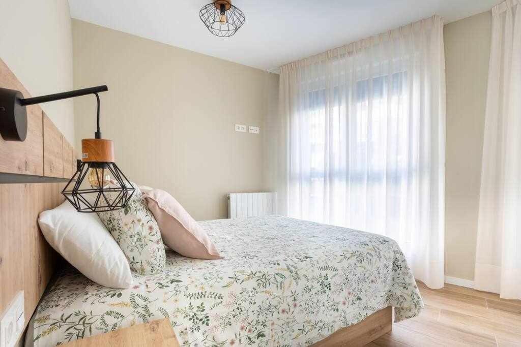 דירות ברמאו Coimbra Etxea Precioso Piso Recien Estrenado מראה חיצוני תמונה